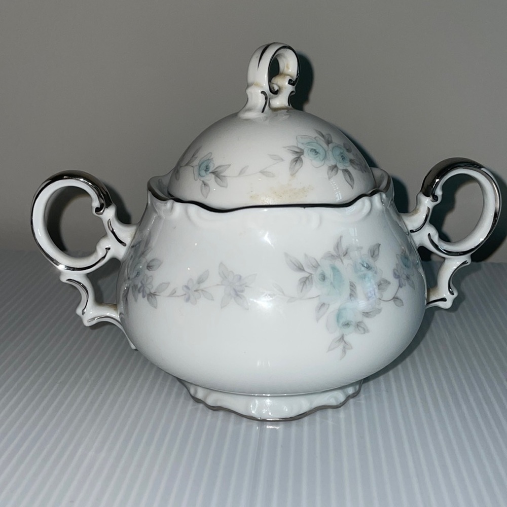 Mikasa vintage Barbizon floral fine China sugar bowl and lid